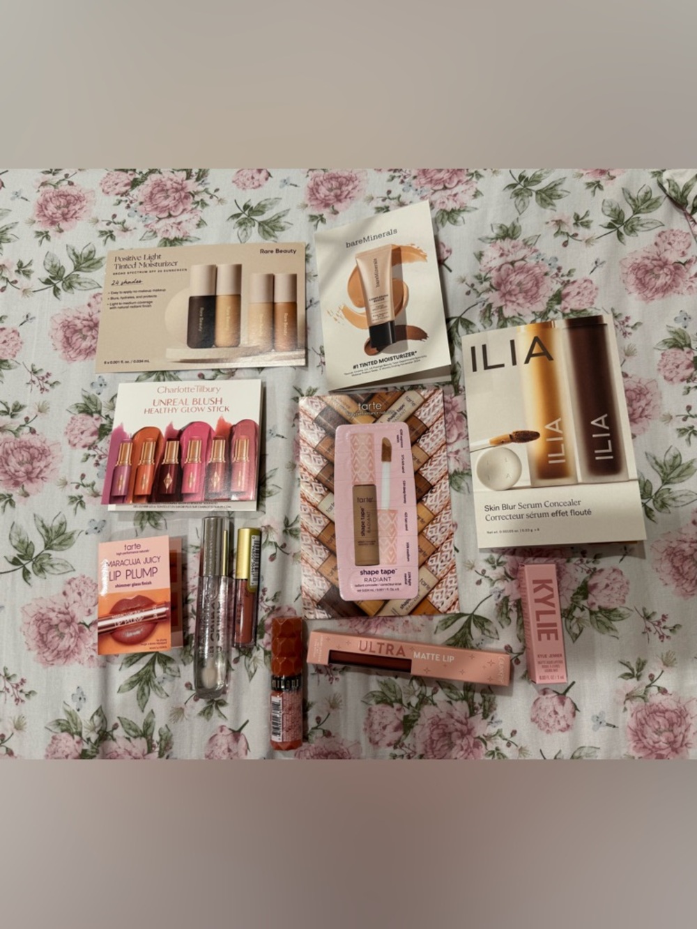 Makeup Sample/Mini Bundle